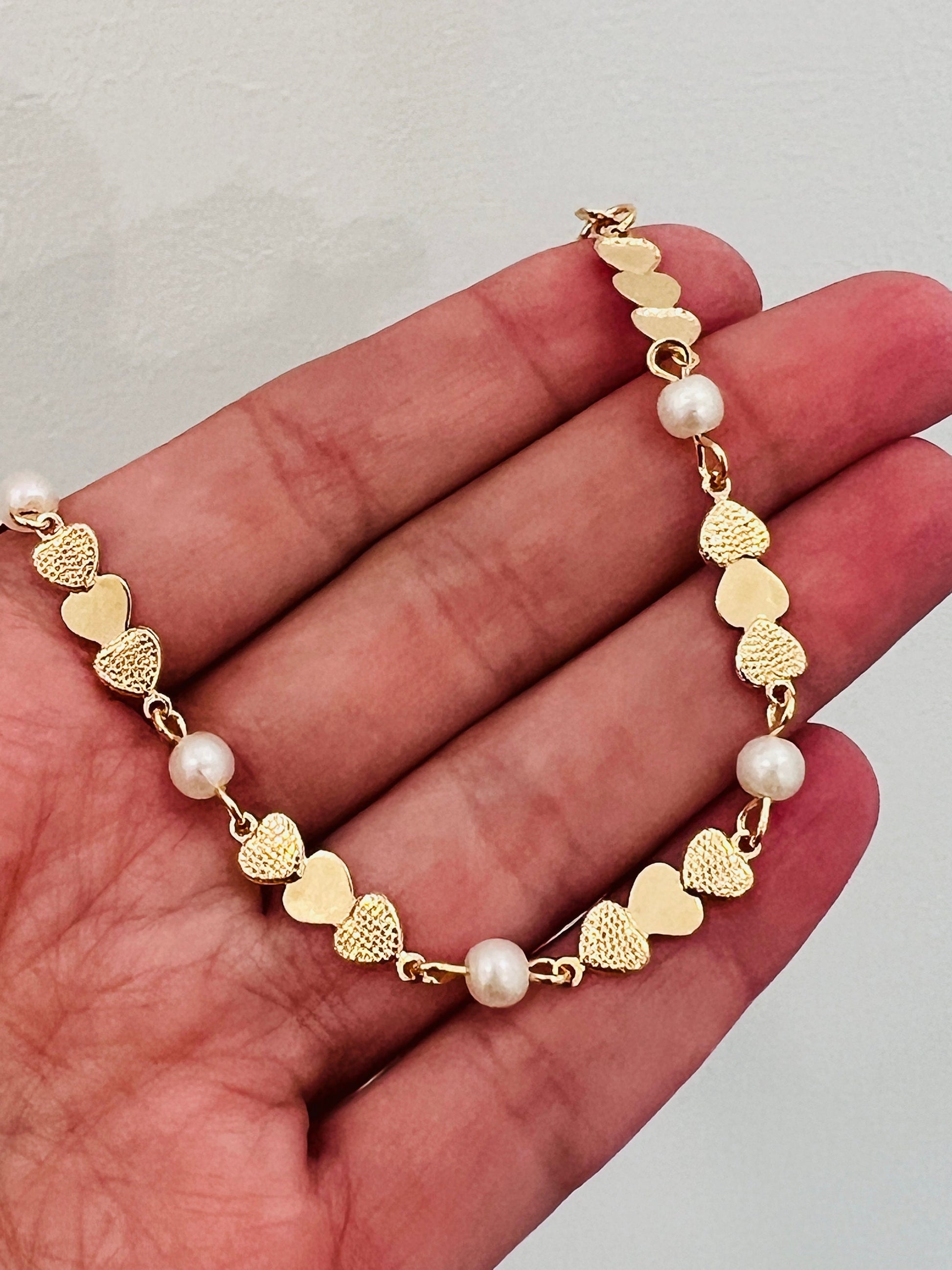 Heart Bracelet, Gold Filled Bracelet, Gold Bracelet, Bracelet, Gold Bracelet, Chain Bracelet,Dainty Gold Bracelet, Delicate Bracelet, Heart