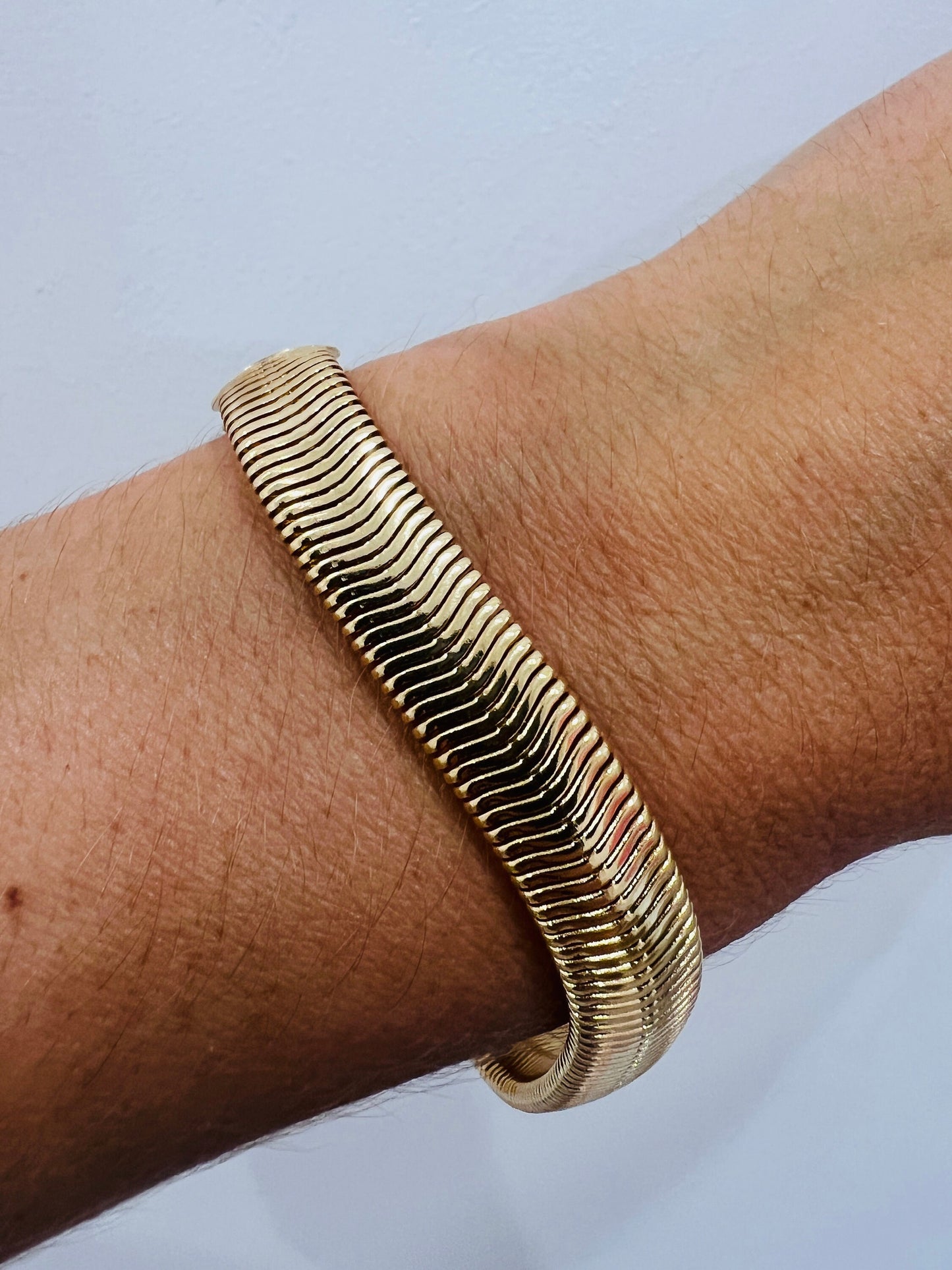 Gold Filled 9mm Magic Herringbone Bracelet