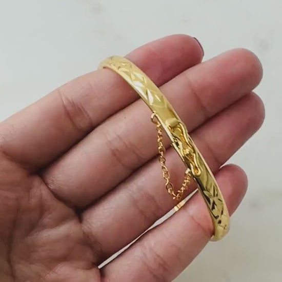 Gold Filled Bangle, Bangle with Chain Link, Gold Dainty Bangle, Gold Delicate Bracelet, Gold Dainty Bracelet Gold bangle, Gold Cuff