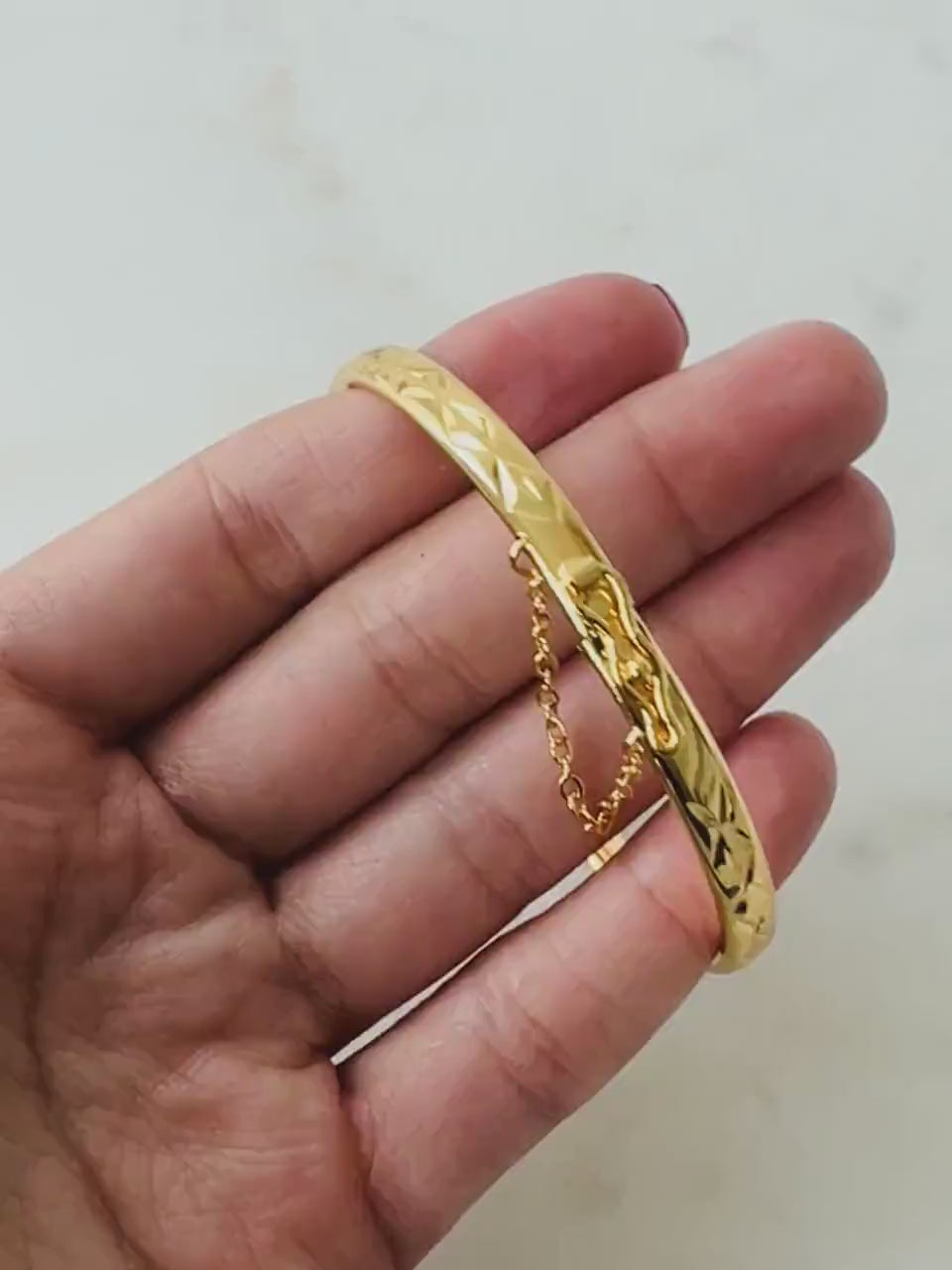 Gold Filled Bangle, Bangle with Chain Link, Gold Dainty Bangle, Gold Delicate Bracelet, Gold Dainty Bracelet Gold bangle, Gold Cuff