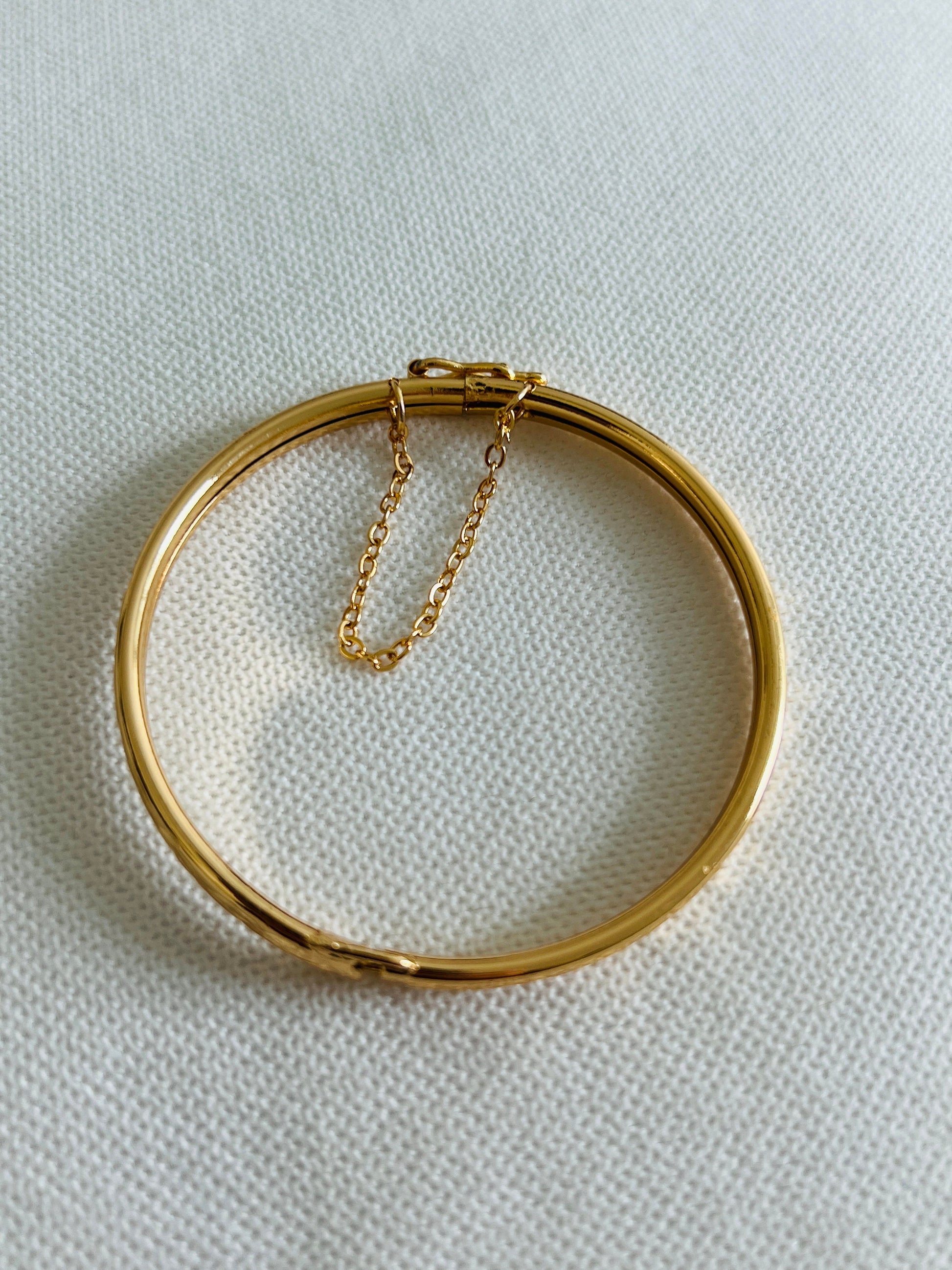 Gold Filled Bangle, Bangle with Chain Link, Gold Dainty Bangle, Gold Delicate Bracelet, Gold Dainty Bracelet Gold bangle, Gold Cuff