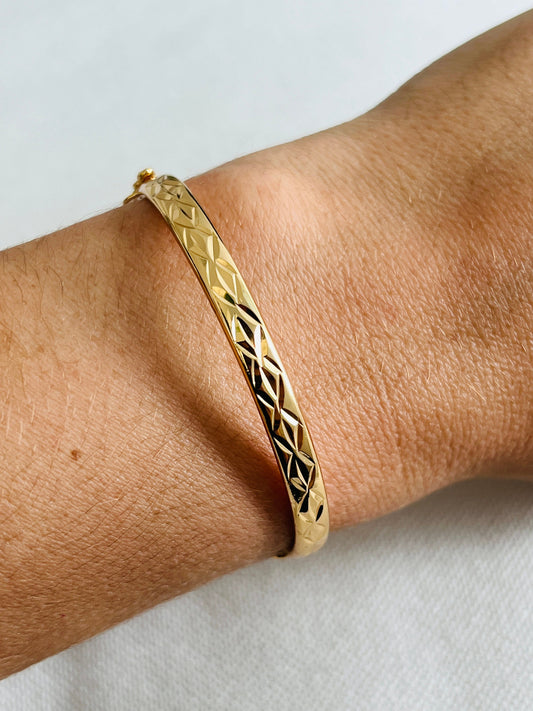 Gold Filled Bangle, Bangle with Chain Link, Gold Dainty Bangle, Gold Delicate Bracelet, Gold Dainty Bracelet Gold bangle, Gold Cuff