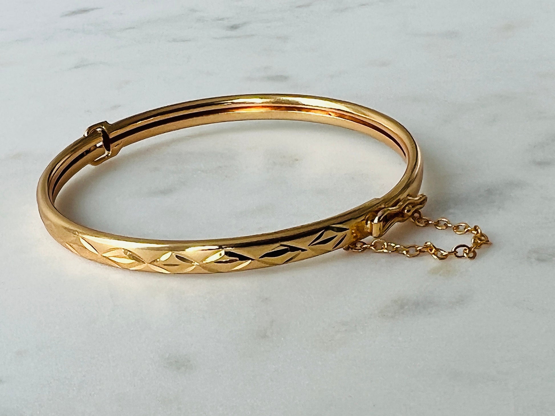 Gold Filled Bangle, Bangle with Chain Link, Gold Dainty Bangle, Gold Delicate Bracelet, Gold Dainty Bracelet Gold bangle, Gold Cuff