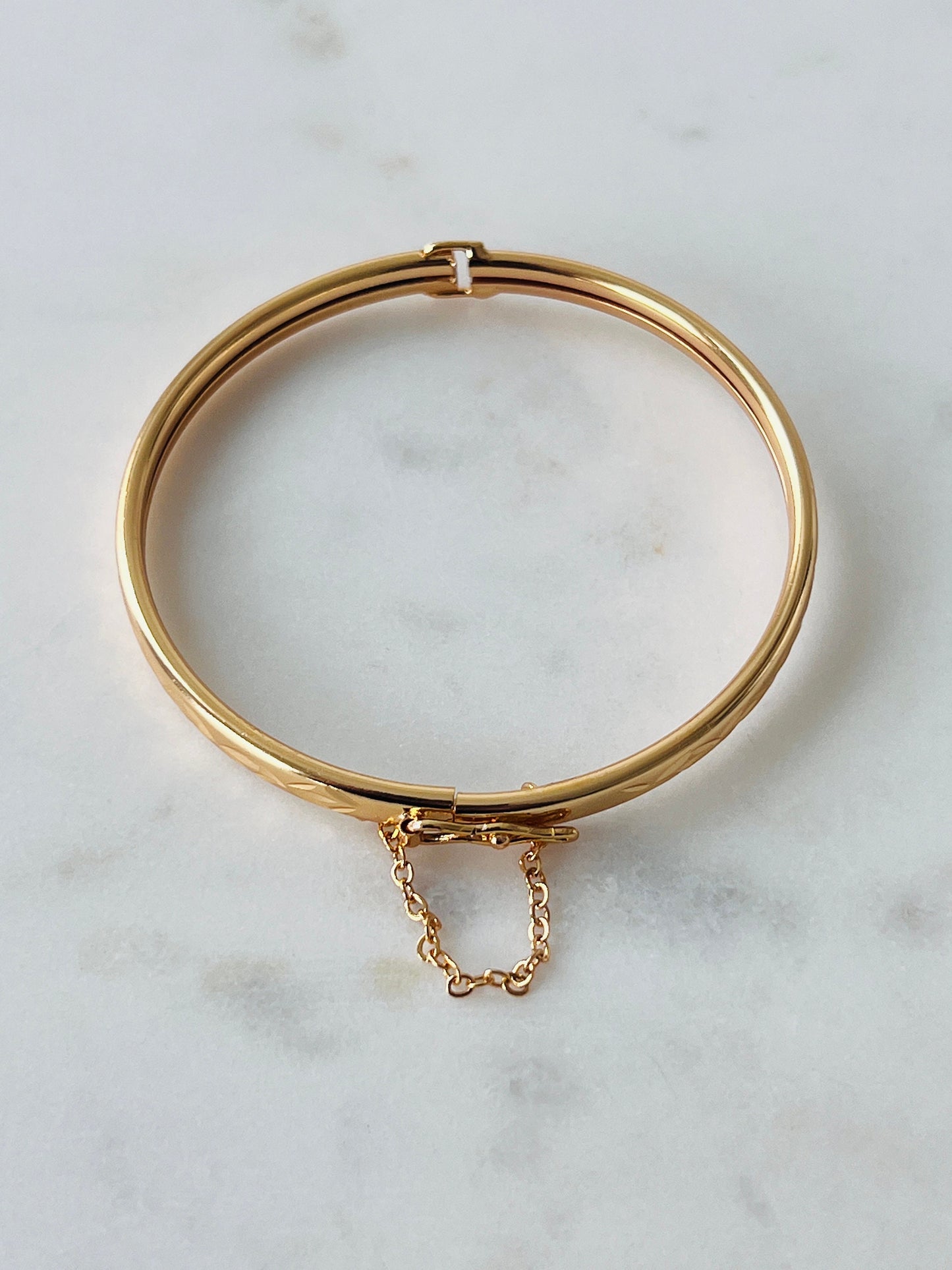 Gold Filled Bangle, Bangle with Chain Link, Gold Dainty Bangle, Gold Delicate Bracelet, Gold Dainty Bracelet Gold bangle, Gold Cuff